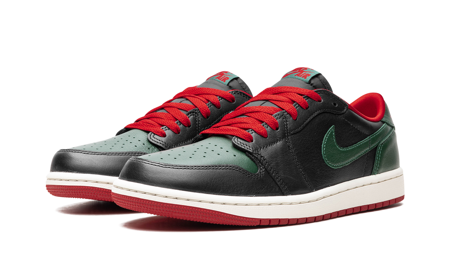 Jordan 1 Retro Low OG WMNS Black Gorge Green CZ0775 036