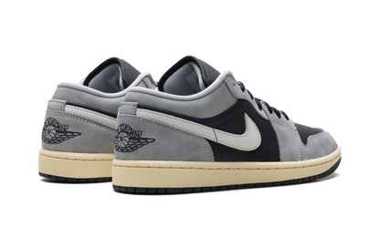 Air Jordan 1 Low SE Light Smoke Grey HQ2010 012