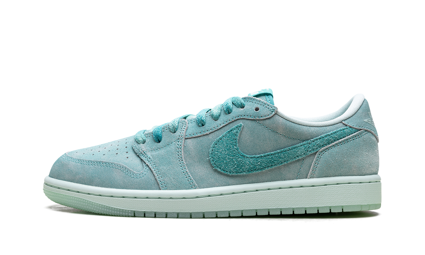 Jordan 1 Retro Low OG WMNS Washed Teal HQ8111 300