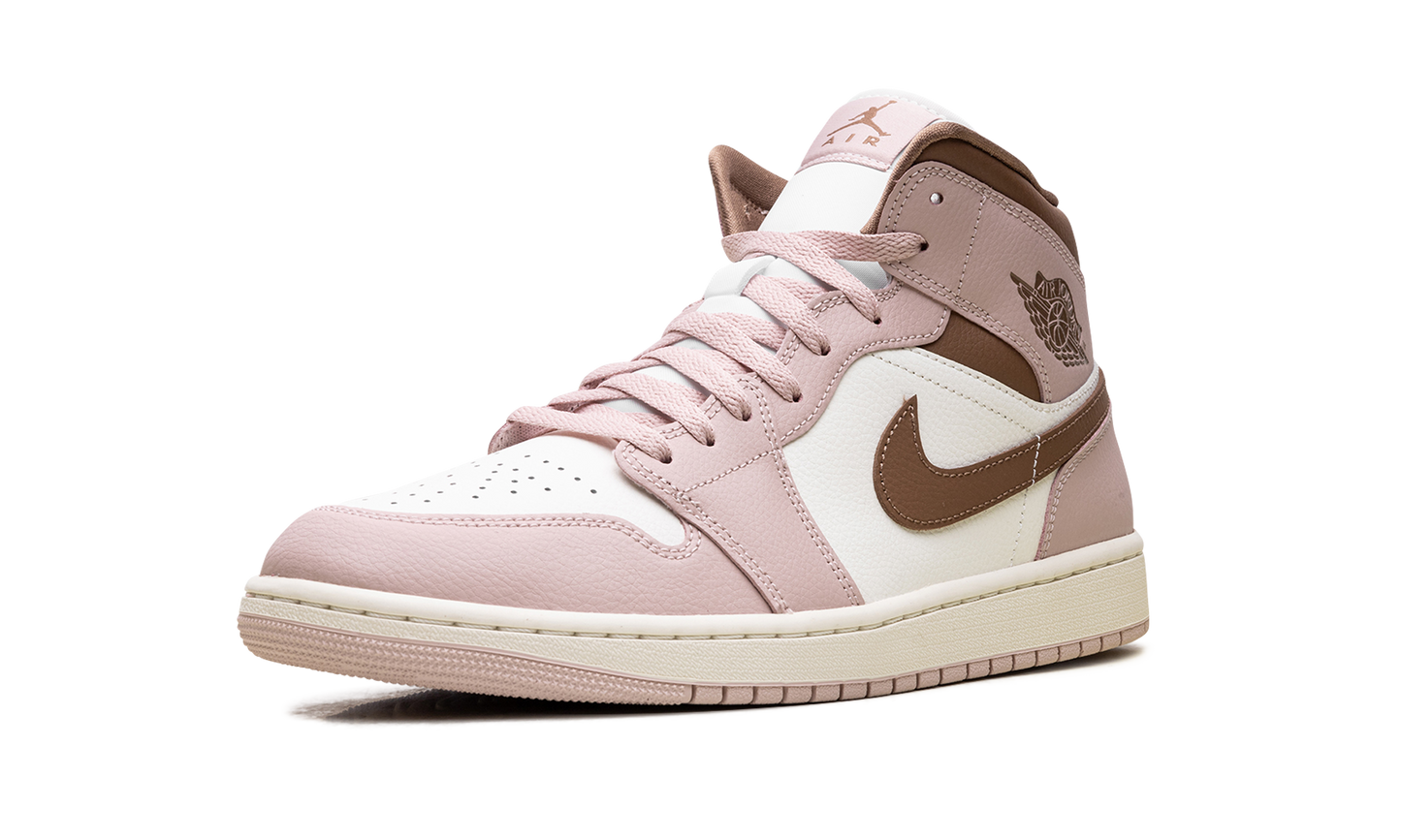 Jordan 1 Mid WMNS Pink Oxford Brown BQ6472 620