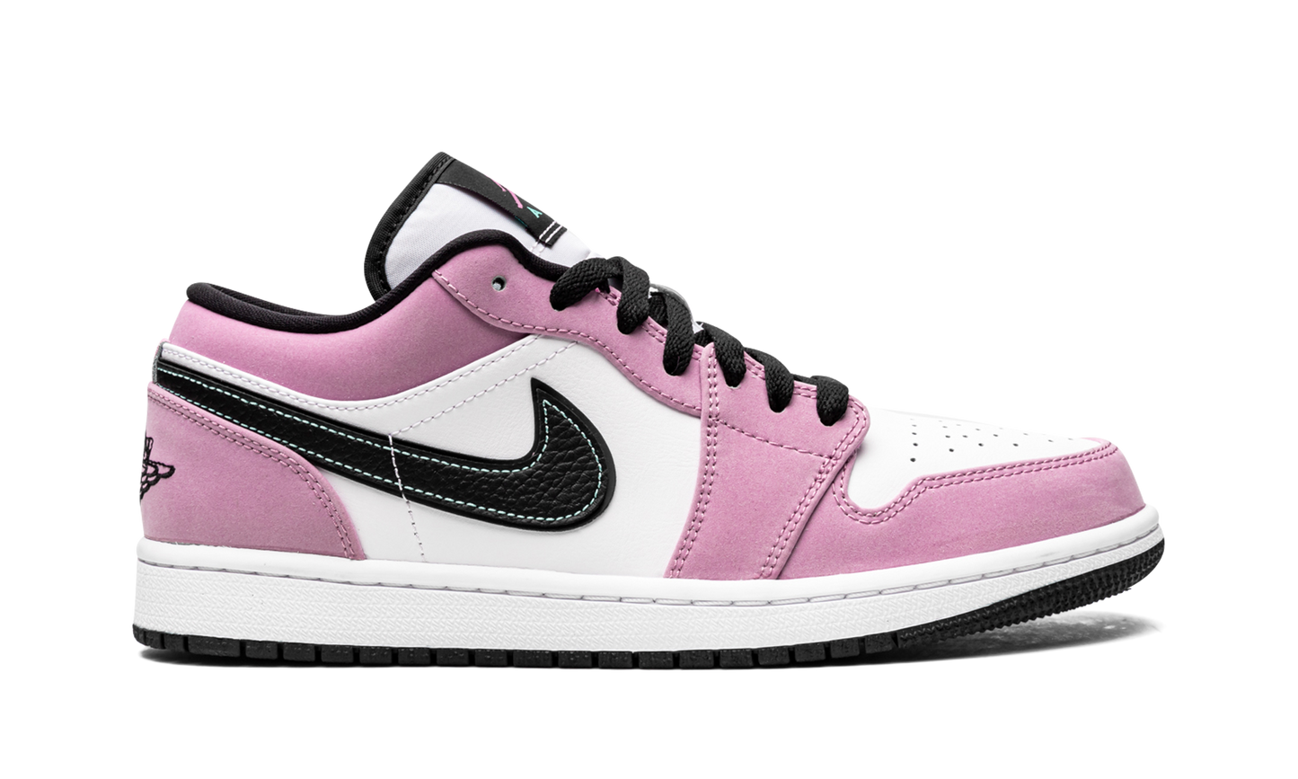 Air Jordan 1 Low SE Violet Shock CK3022 503
