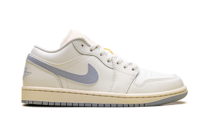 Air Jordan 1 Low WMNS White/Purple DC0774 106