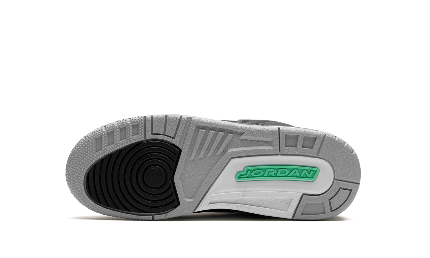 Air Jordan 3 GS Green Glow DM0967 031