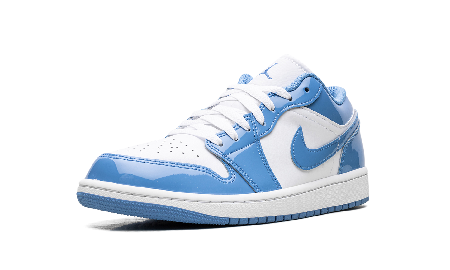 Jordan 1 Low SE White Legend Blue FZ2138 114